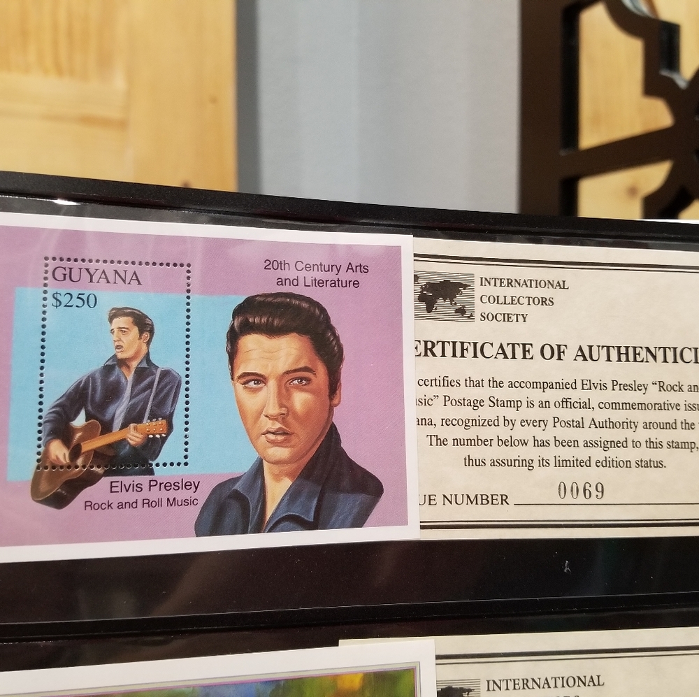 Set of 7 Elvis Stamps - Picture 4 of 8